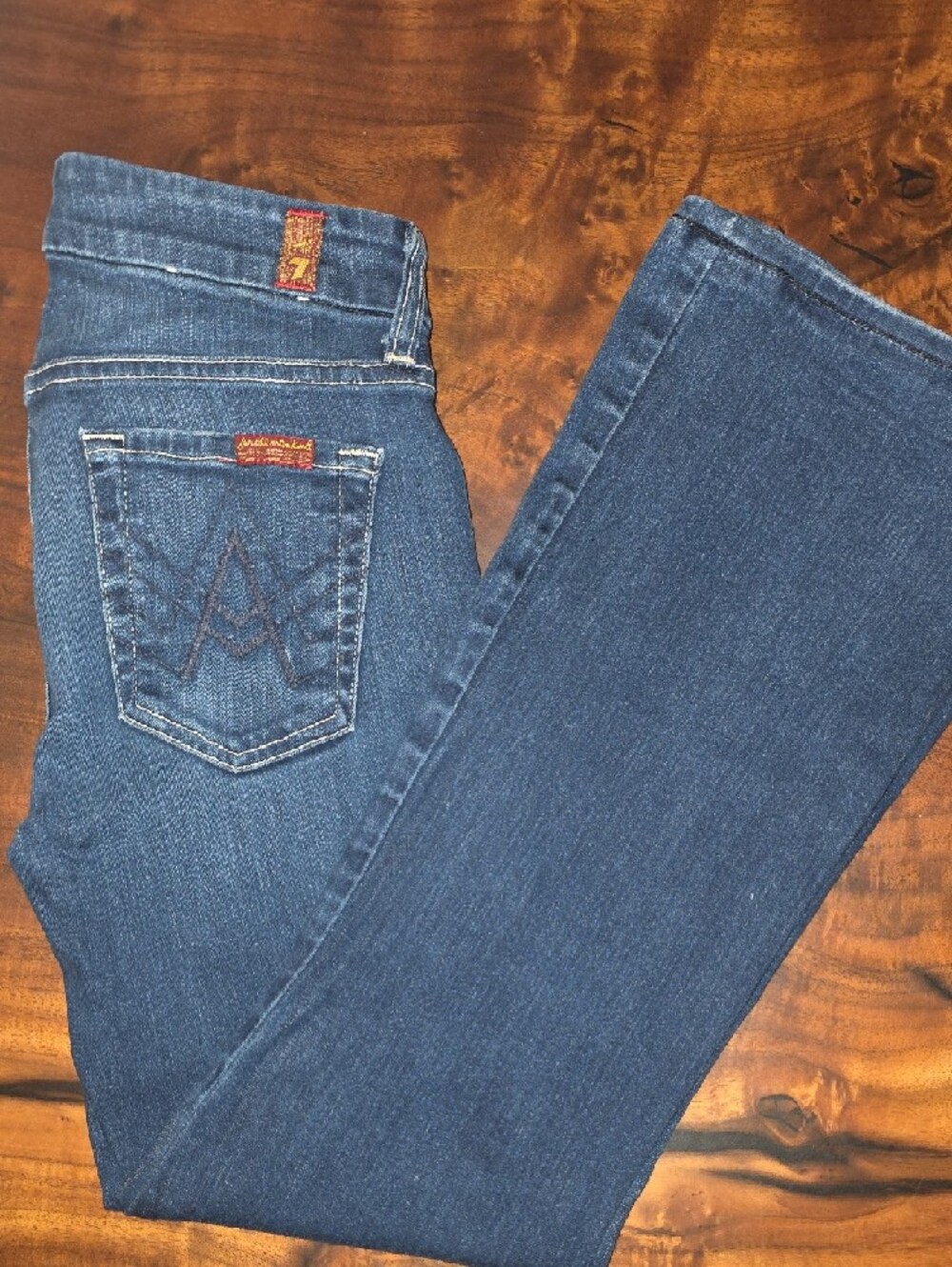 7 For All Mankind Women's Dark ✨️Indigo Bootcut Jeans✨️ FLARE✨️ - Picture 3 of 13